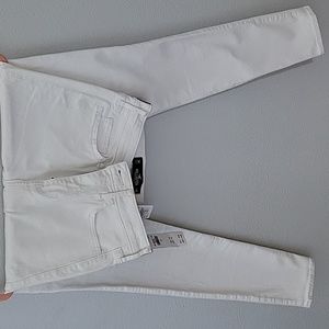 White Hollister skinny jeans